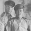 Астапов Георгий Петрович (справа) (1919-2003), рядовой, 519 отдельная рота связи.